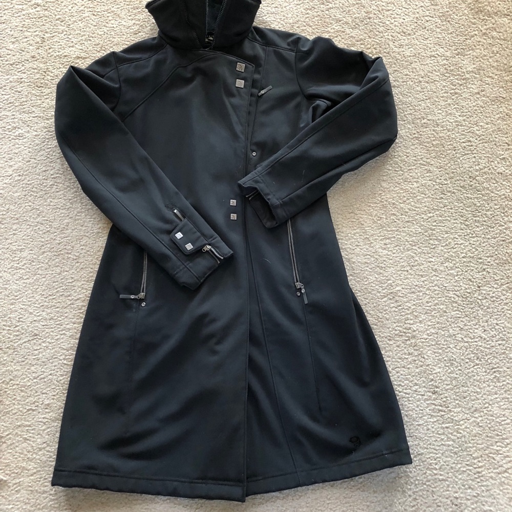 Mountain Hardware Tuja Trench coat- Medium